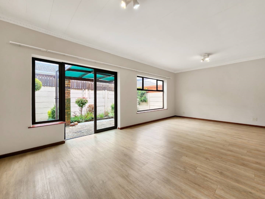3 Bedroom Property for Sale in Tokai Western Cape